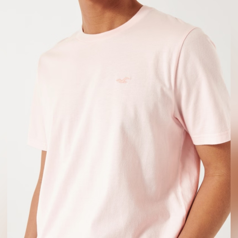 HOLLISTER T-SHIRT MEDIUM & LARGE CREW NECK CORE FIT 100 % COTTON NEW